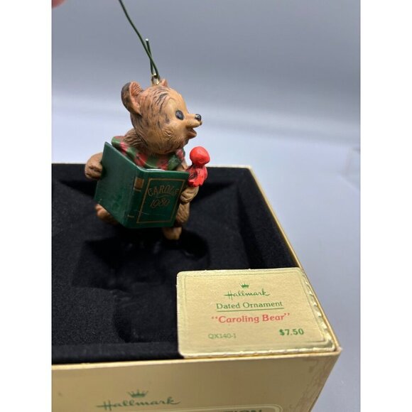 Vtg Hallmark 1980 Dated Ornament "Caroling Bear" QX140-1 Christmas - Picture 3 of 5